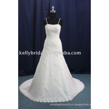 2012Imported Quality Lace Elegant Wedding Gown